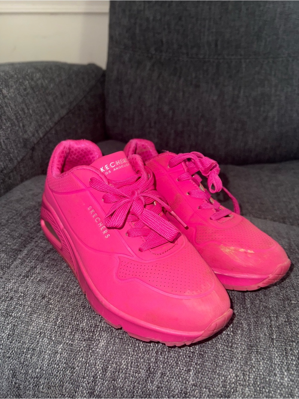 Skechers Women's Neon Pink Athletic Sneakers